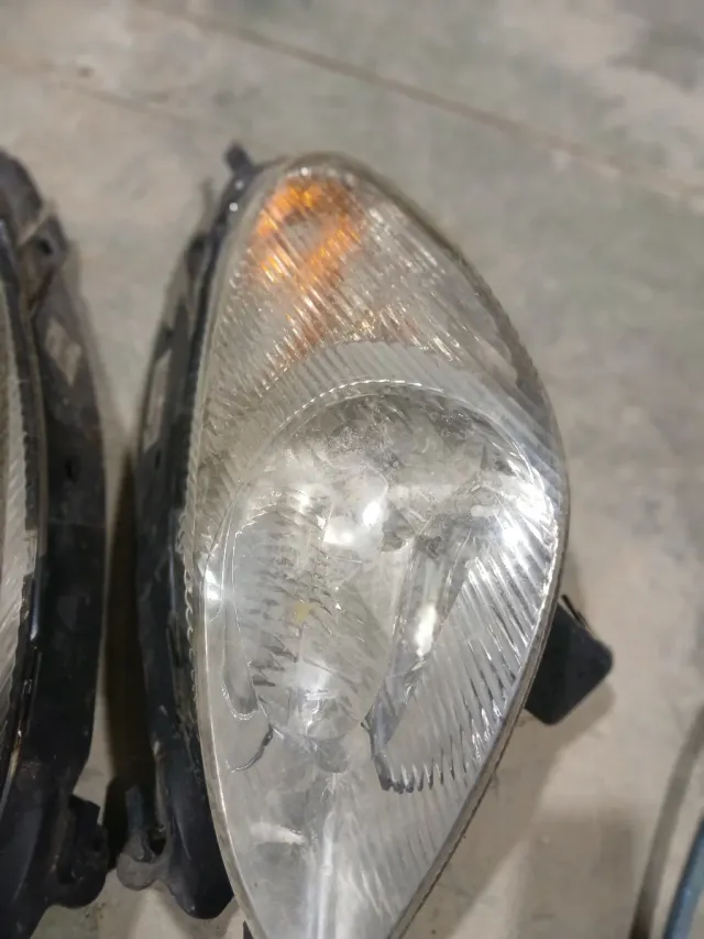 Faros citroen xsara Picasso