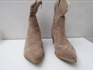 Stivaletti donna beige/marrone