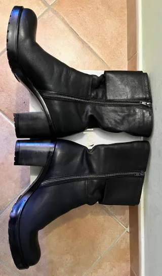 Stivali donna neri tacco alto n.41