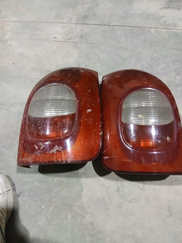 Pilotos traseros citroen xsara Picasso