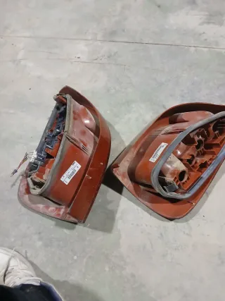 Pilotos traseros citroen xsara Picasso