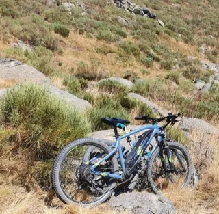 Bicicleta Rockrider E-ST 100