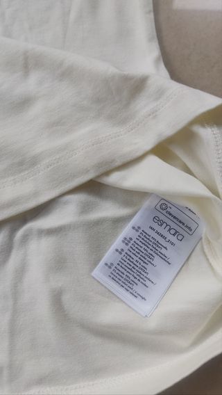 2 Camisetas Cuello Alto Mujer