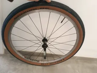 Rueda Delantera 26 Bontrager