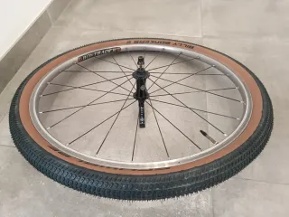 Rueda Delantera 26 Bontrager