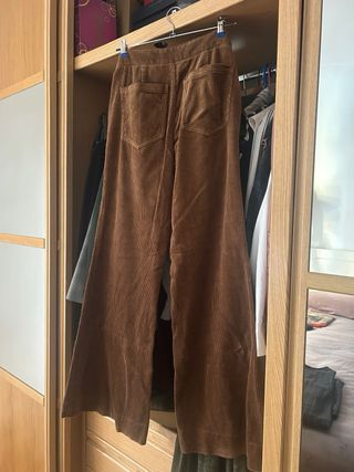 Pantalones pana Massimo Dutti marrones