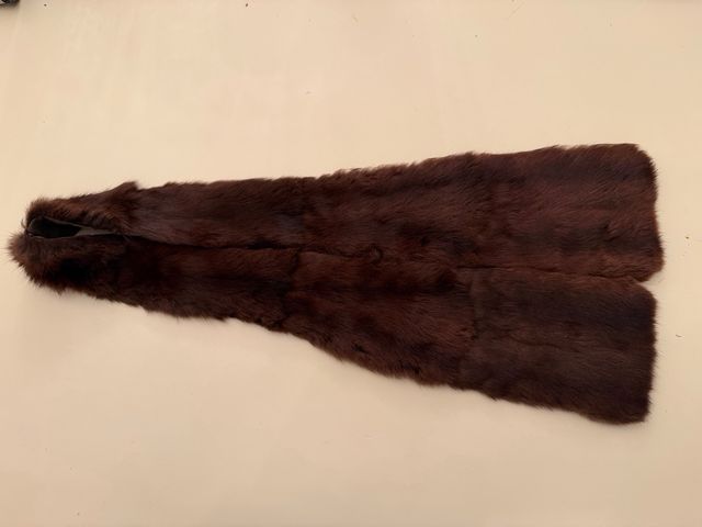 Bufanda de piel marrón