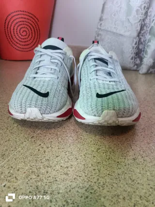 Nike Invincible Run 3 Talla 42