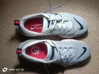 Nike Invincible Run 3 Talla 42