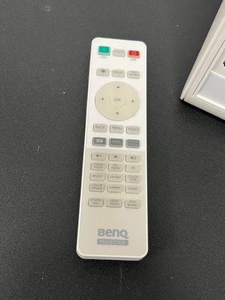 Proyector BenQ UHD 4K Inteligente