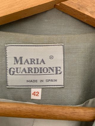 Traje chaqueta y falda MARIA GUARDIONE