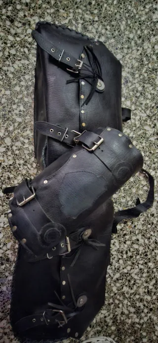 Alforjas / Bolsas de Cuero para Moto