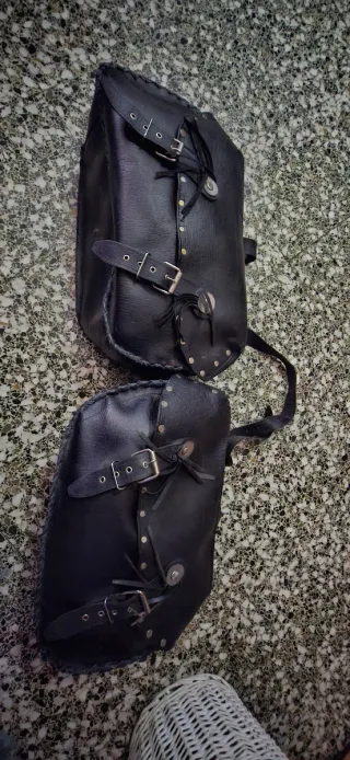 Alforjas / Bolsas de Cuero para Moto