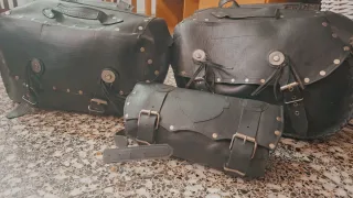 Alforjas / Bolsas de Cuero para Moto