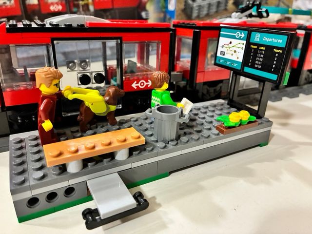 Treno Lego City con Stazione 60423