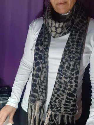 Sciarpa donna beige e nera