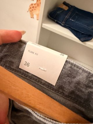 Pantalón Zara Gris