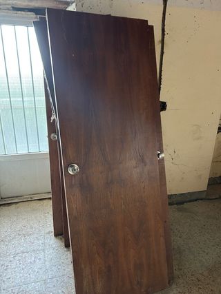 Puerta madera interior