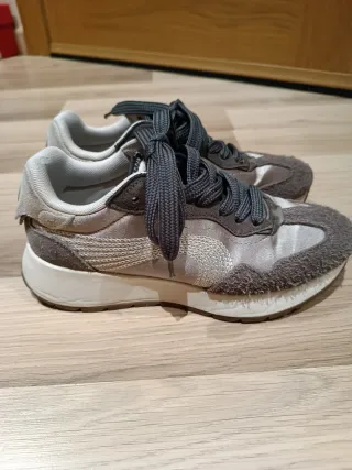 Zapatillas Bimba y Lola Talla 35