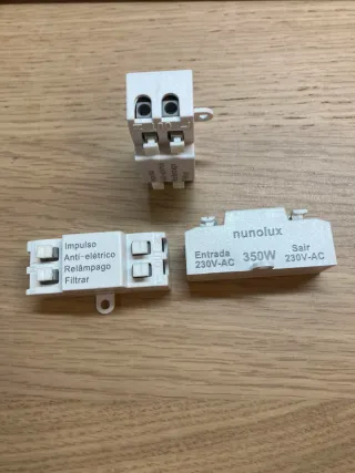 Pack 4 Filtro Anti-sobretensión Impulso Relámpago