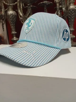 Gorra Puma Ferrari Rayas Azul y Blanco talla única
