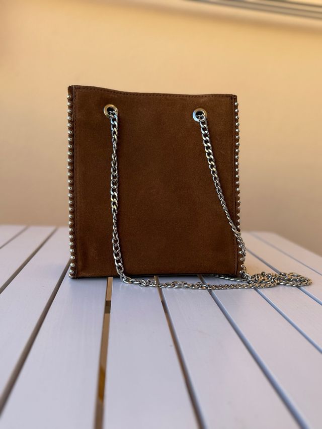 Bolso Zara Ante Marrón Tachuelas Cadena