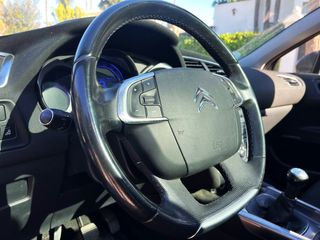 Citroen C4 12 ethp Shine 110 CV