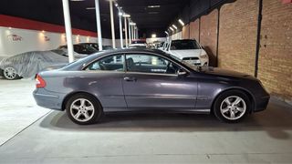 Mercedes-Benz  CLK 2005