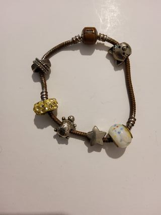 Bracciale con ciondoli