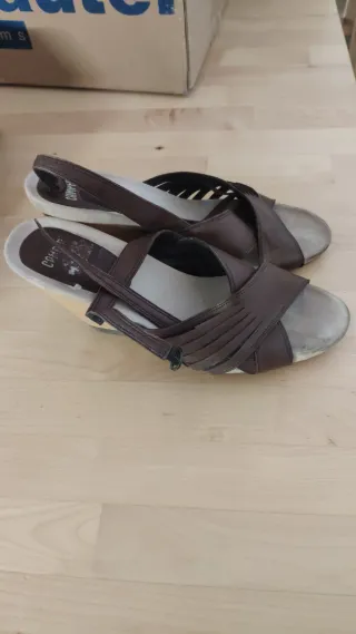 Camper Zapatos Tacón Marrones