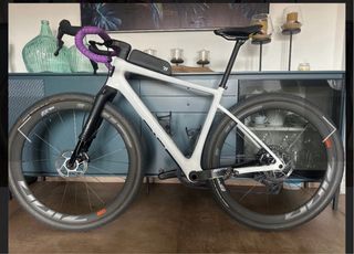 Exclusiva Gravel nueva Montada a full por pieza.