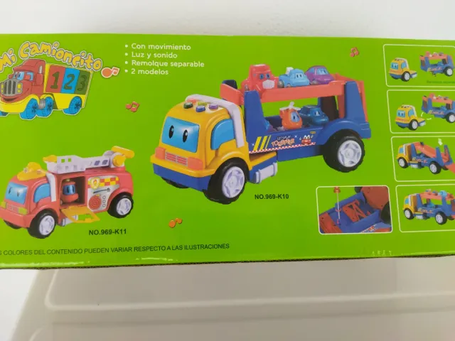 Camioncino giocattolo con rimorchio