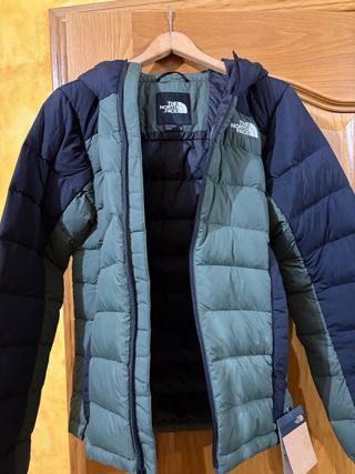 Abrigo The North Face Azul y Verde
