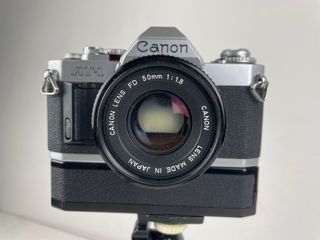 Canon AV-1 Cámara Analógica + Accesorios