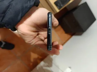 Samsung Galaxy S21 5G 256GB con accessori