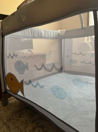 Parque infantil Jané y colchoneta Asalvo