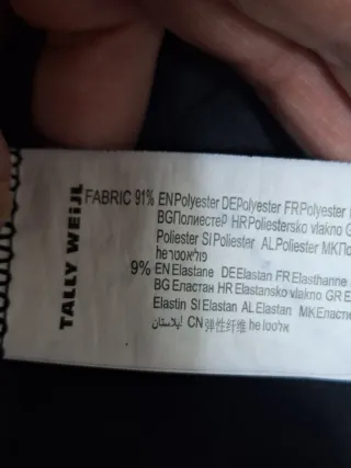 Falda negra vuelo corta T L