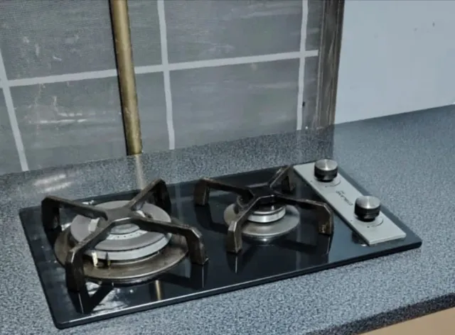 Encimera de cocina con gas butano