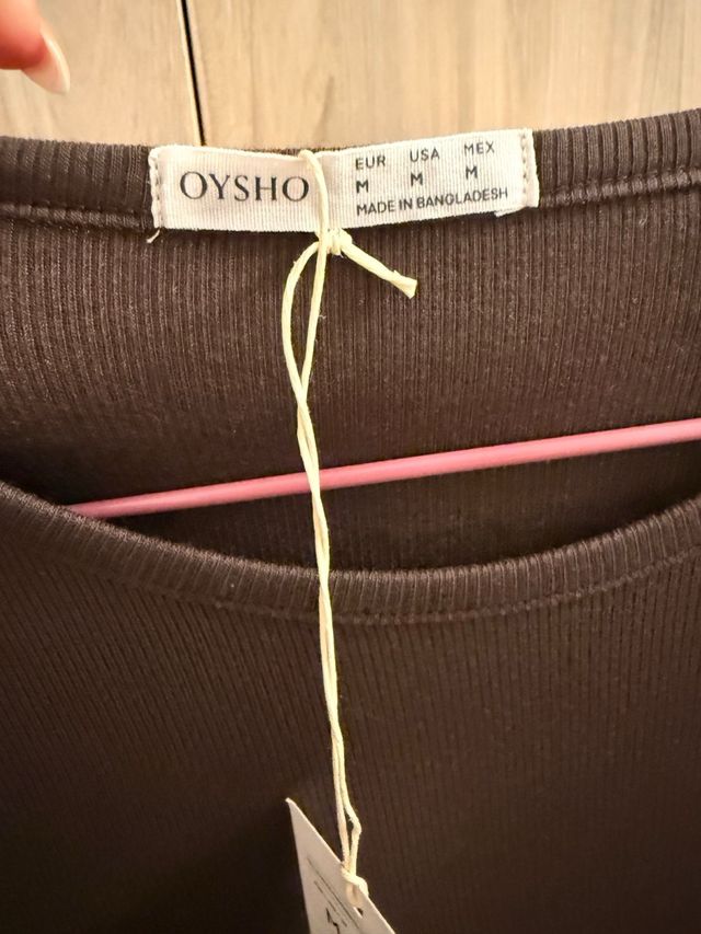 Camiseta manga larga Oysho marrón talla M