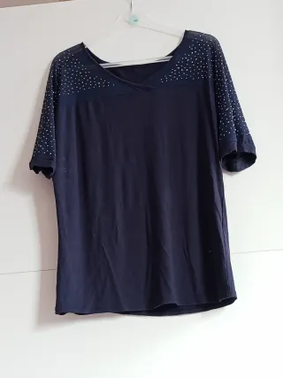 Maglia blu elegante con strass