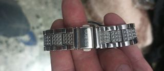 Reloj Guess Mujer Plateado con Cristales