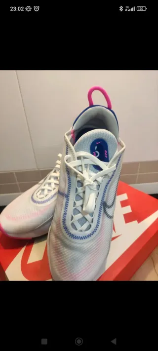Nike Air Max 2090 Mujer Talla 40'5