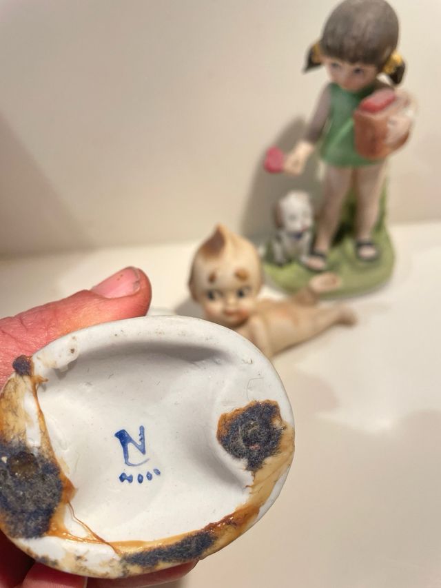 Statuette vintage Capodimonte e Kewpie porcellana