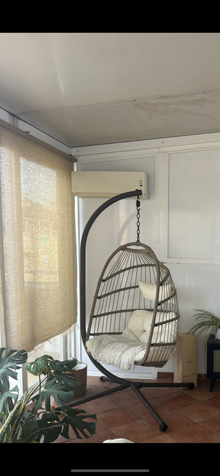 Sillón colgante con cojín