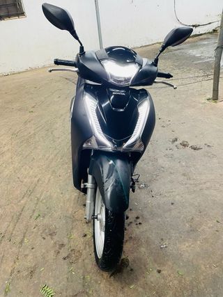 Moto Honda SH 125i Negra Última oferta