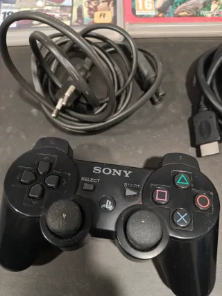 PS3 super slim nera + giochi e accessori