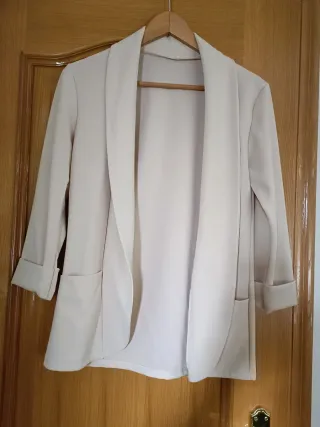 Chaqueta beige