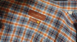 Camisa de cuadros azul y naranja
