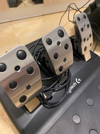 Volante Logitech G29 Driving Force PS5/PS4