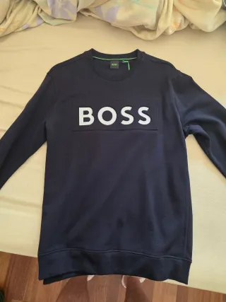 Sudadera BOSS Azul Talla L con etiqueta.